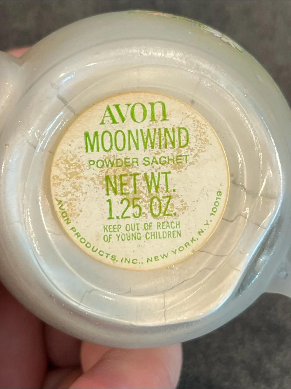 1970's Avon Teatime Powder Sachet, Moonwind
